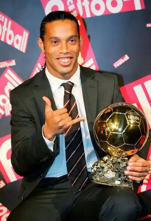 取得成绩的 取得成绩的